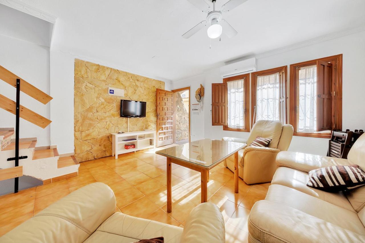 Casa Torrevieja La Mata Villa Eksteriør billede